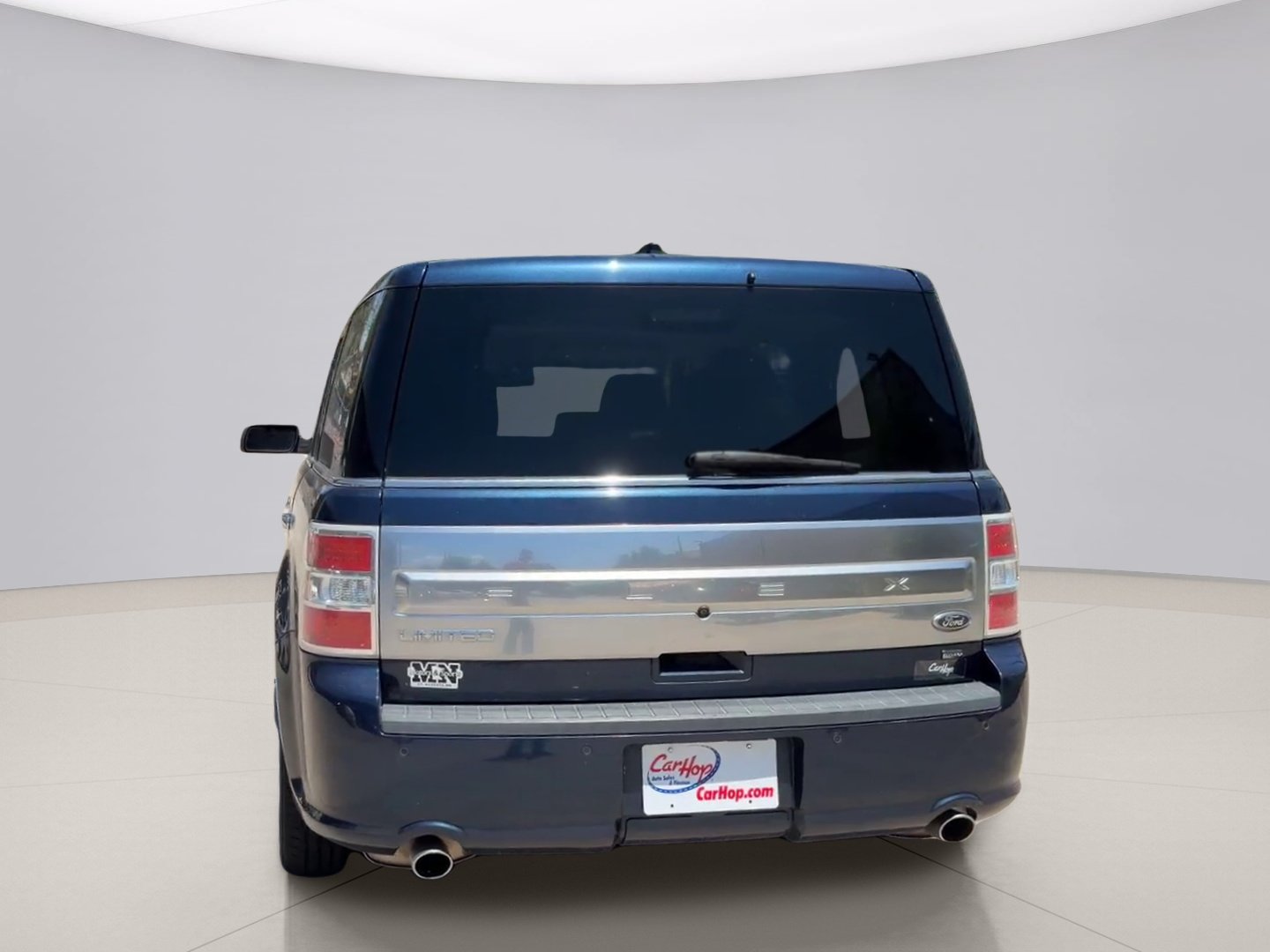 Used 2017 Blue Ford LIMITED image 4