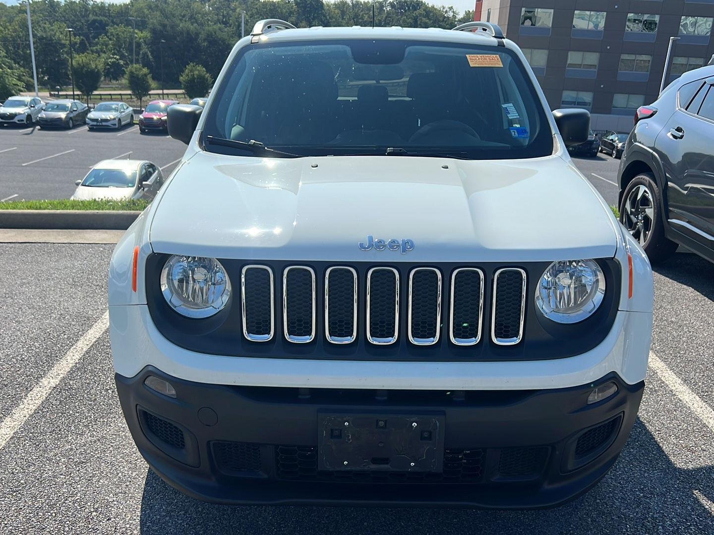 Used 2018 Alpine White Jeep Sport image 7