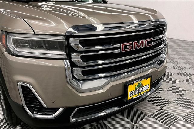 Used 2023 Light Stone Metallic GMC SLE image 34