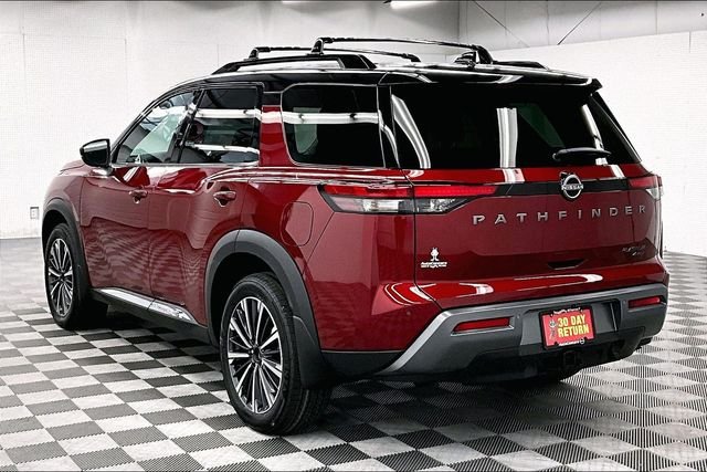 New 2026 Scarlet Ember Tintcoat/Super Black Nissan Platinum image 4