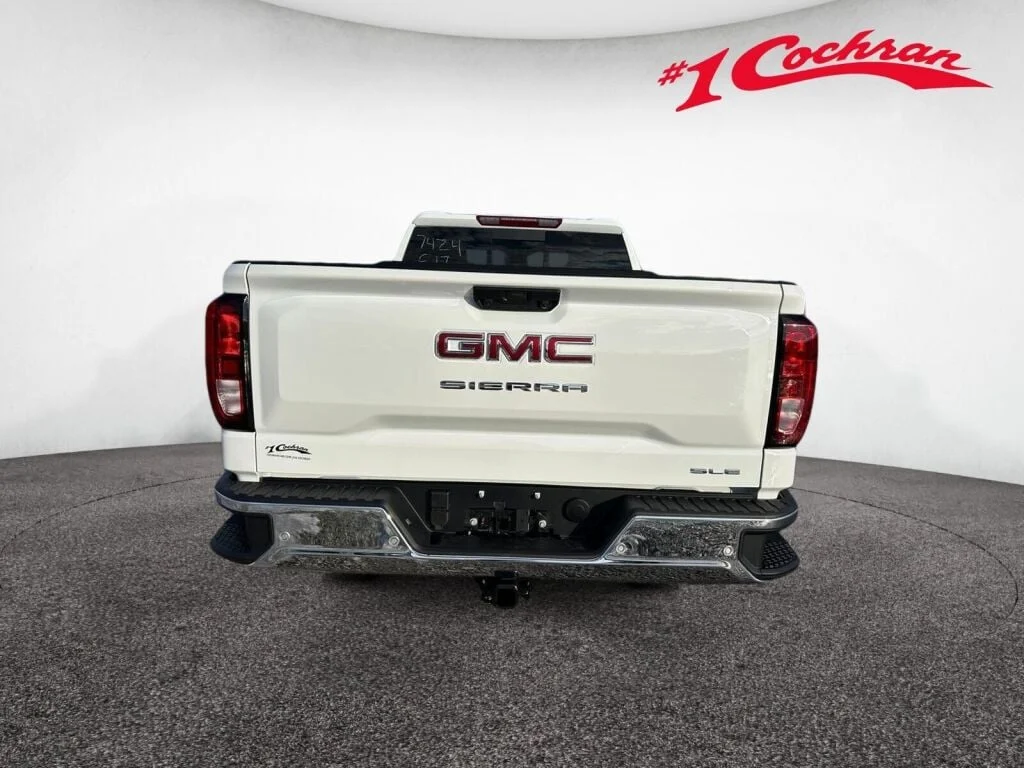 New 2026 GAZ/White GMC SLE image 4