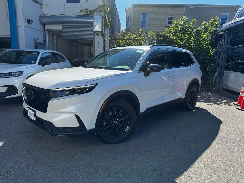 2023 Honda CR-V Hybrid Sport AWD's photo