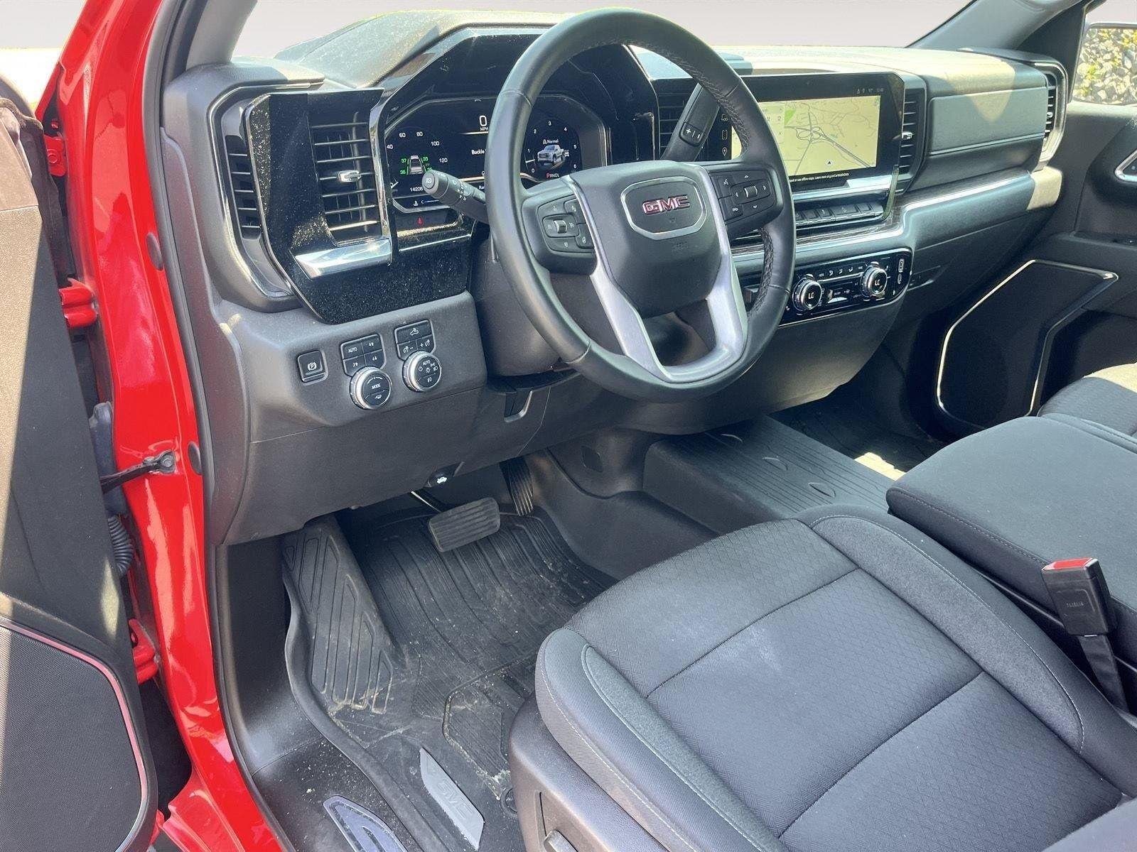 Used 2024 Cardinal Red GMC Elevation image 11