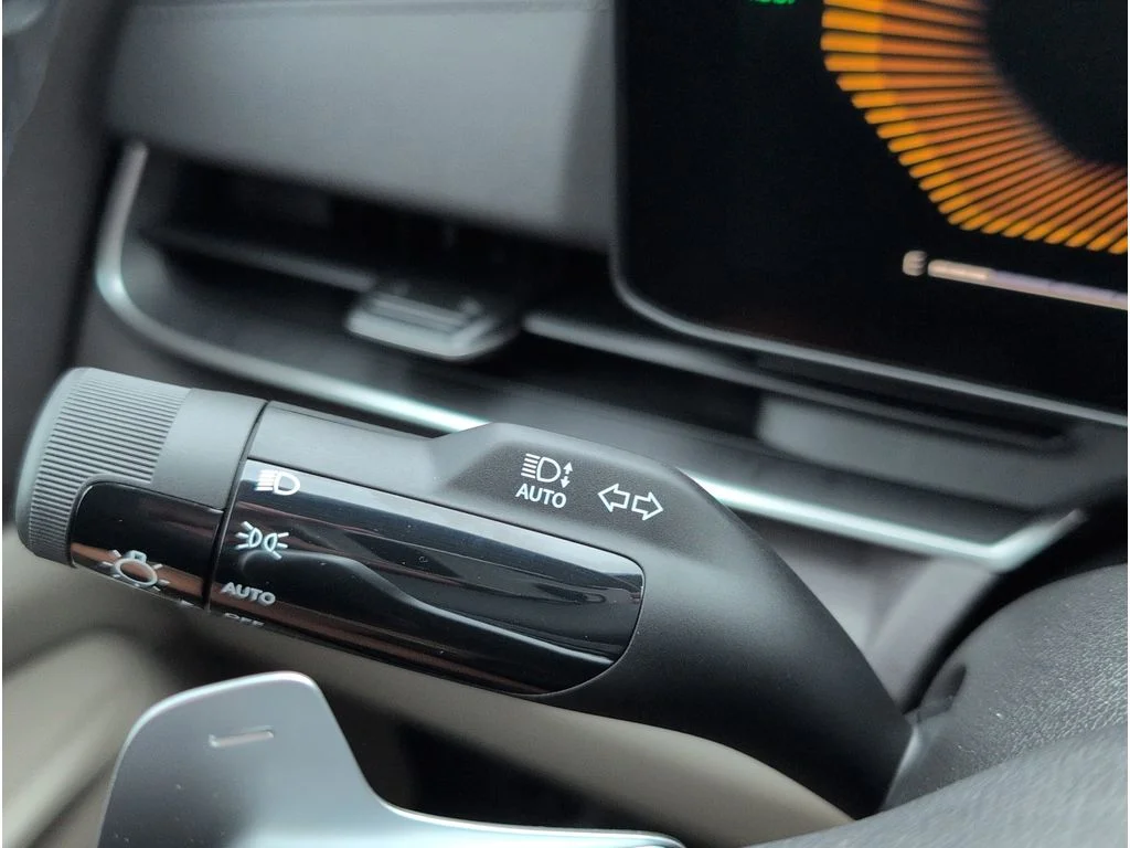 New 2026 Ceramic Silver Kia EX image 27