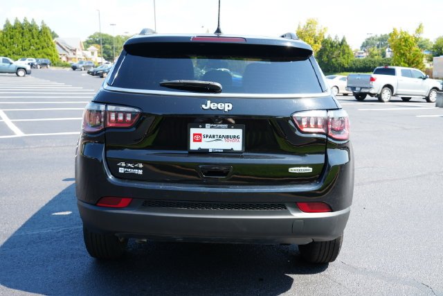 Used 2024 Black Jeep Latitude image 6