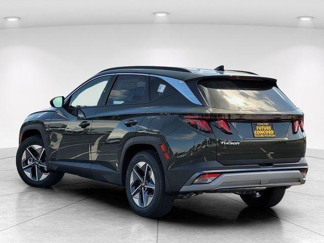 New 2026 Green Hyundai SEL FWD image 30
