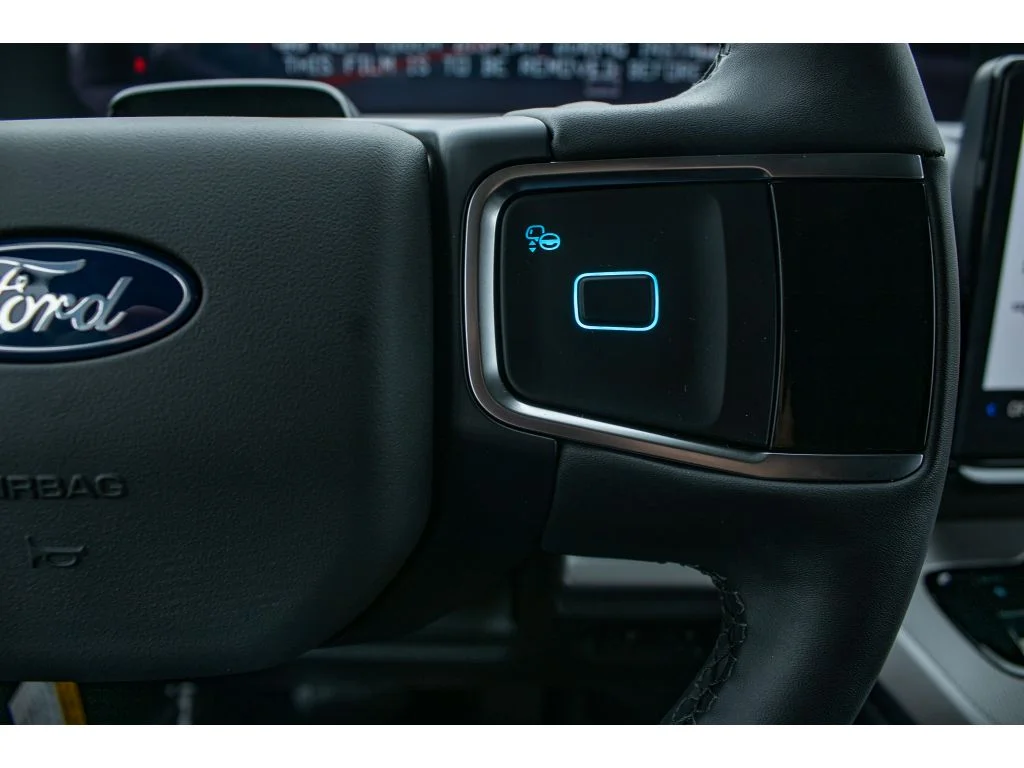 New 2026 GLACIER GRAY METALLIC Ford Active image 25
