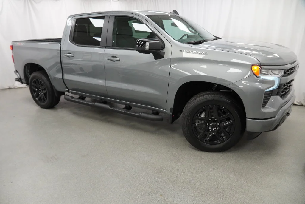 New 2026 Sterling Gray Metallic Chevrolet RST image 6