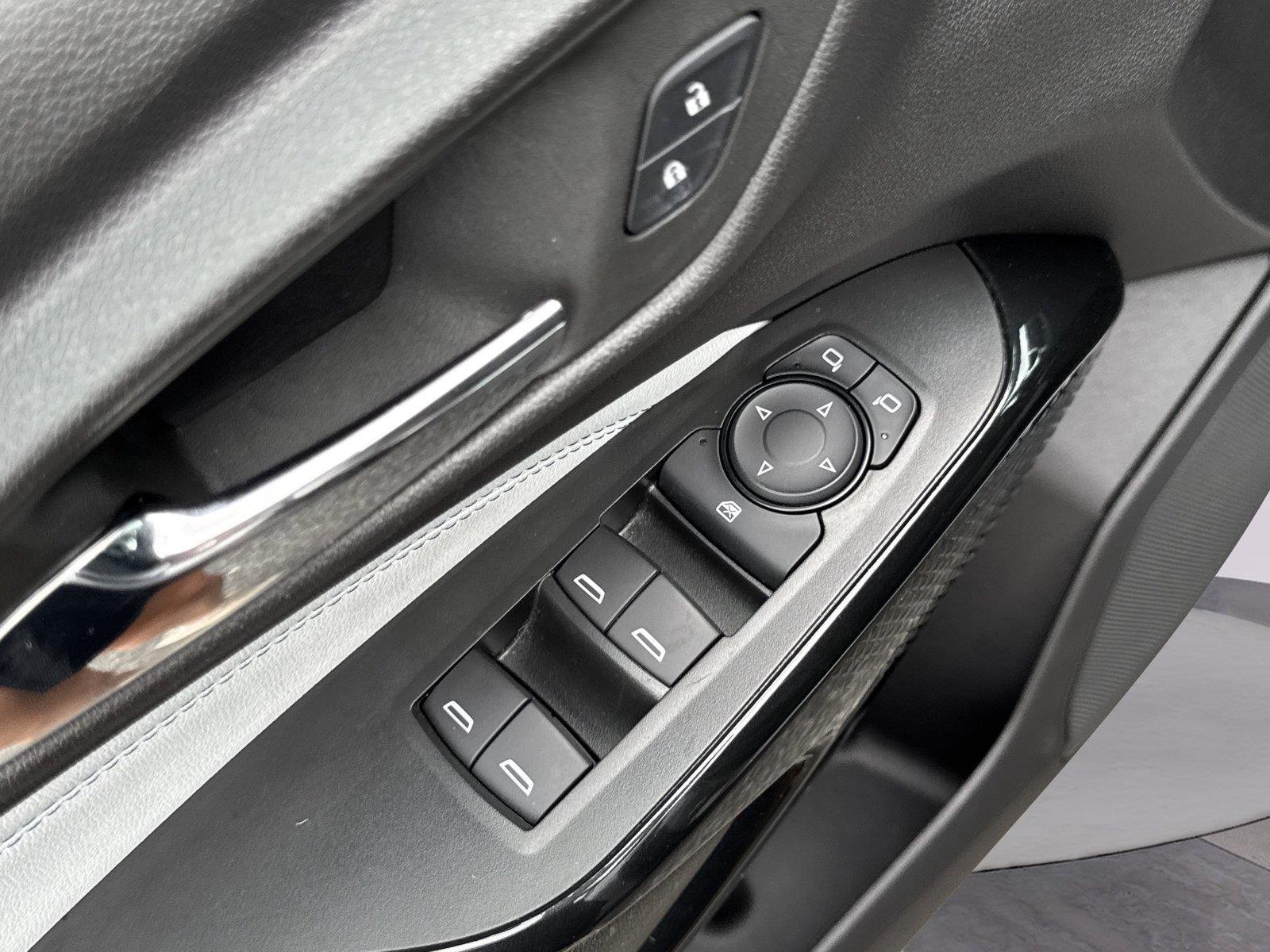 Used 2025 Sterling Gray Metallic Chevrolet LT image 13