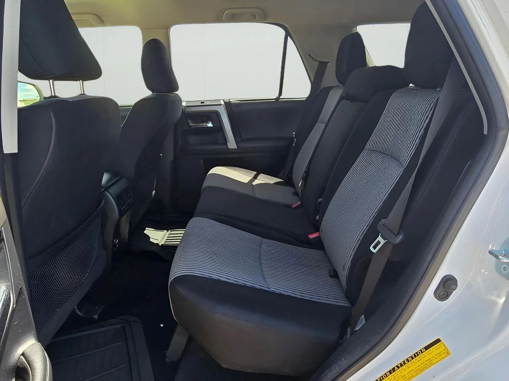 Used 2014 Super White Toyota SR5 image 26