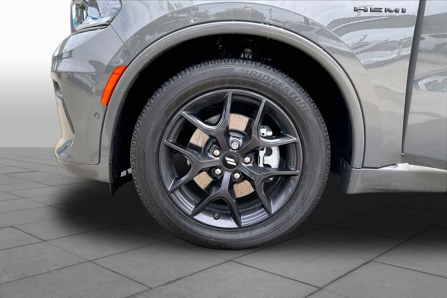 New 2026 Destroyer Gray Clear-Coat Exterior Paint Dodge GT Plus HEMI V8 image 11