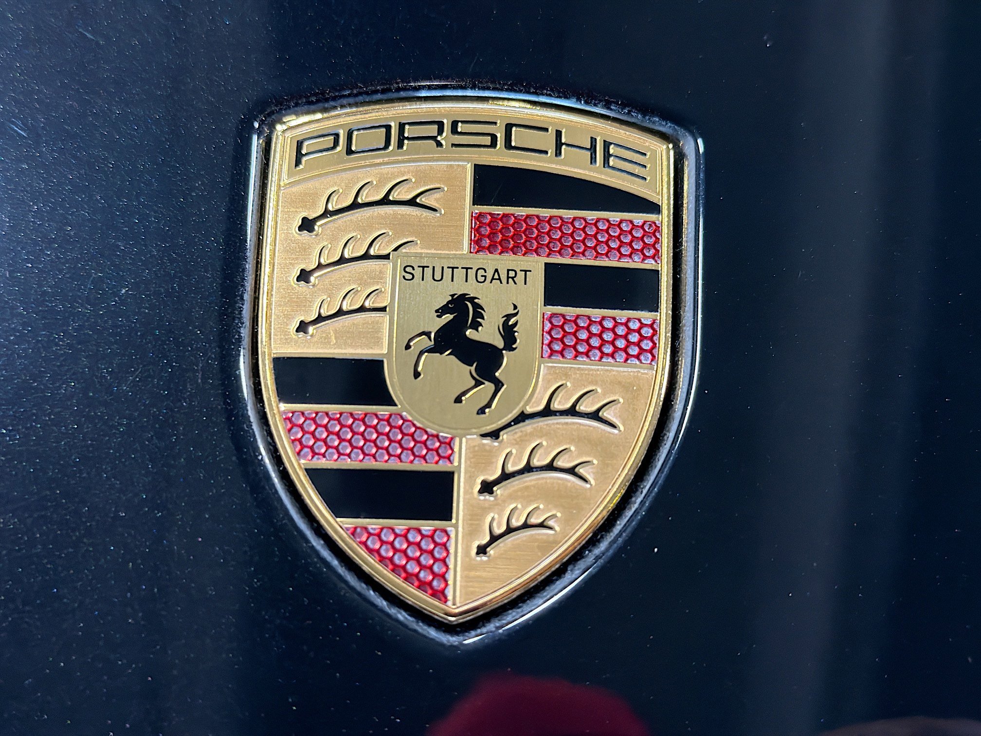 Certified Used 2025 Chromite Black Metallic Porsche S E-Hybrid image 12