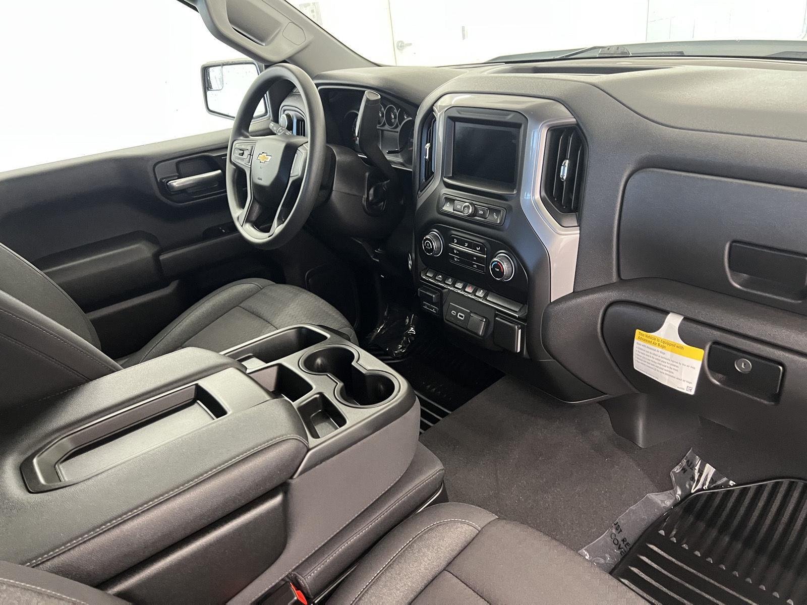 Used 2024 Summit White Chevrolet Custom image 27