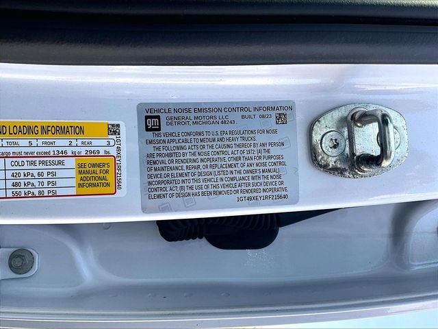 Used 2024 White GMC Denali Ultimate image 36