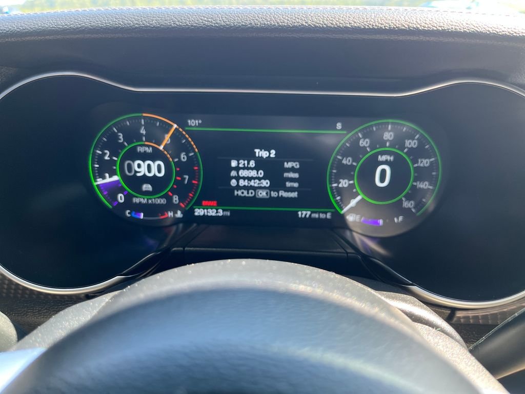 Used 2022 Green Ford  image 15