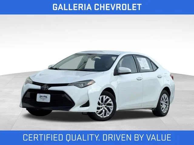 Used 2018 Toyota Corolla LE with VIN 5YFBURHEXJP822510 for sale in Farmers Branch, TX