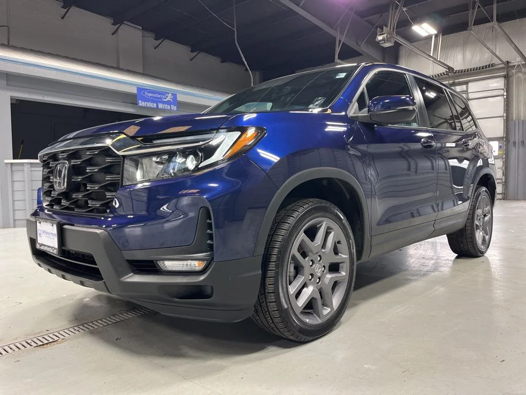 Certified Used 2023 Obsidian Blue Pearl Honda AWD EX-L image 3