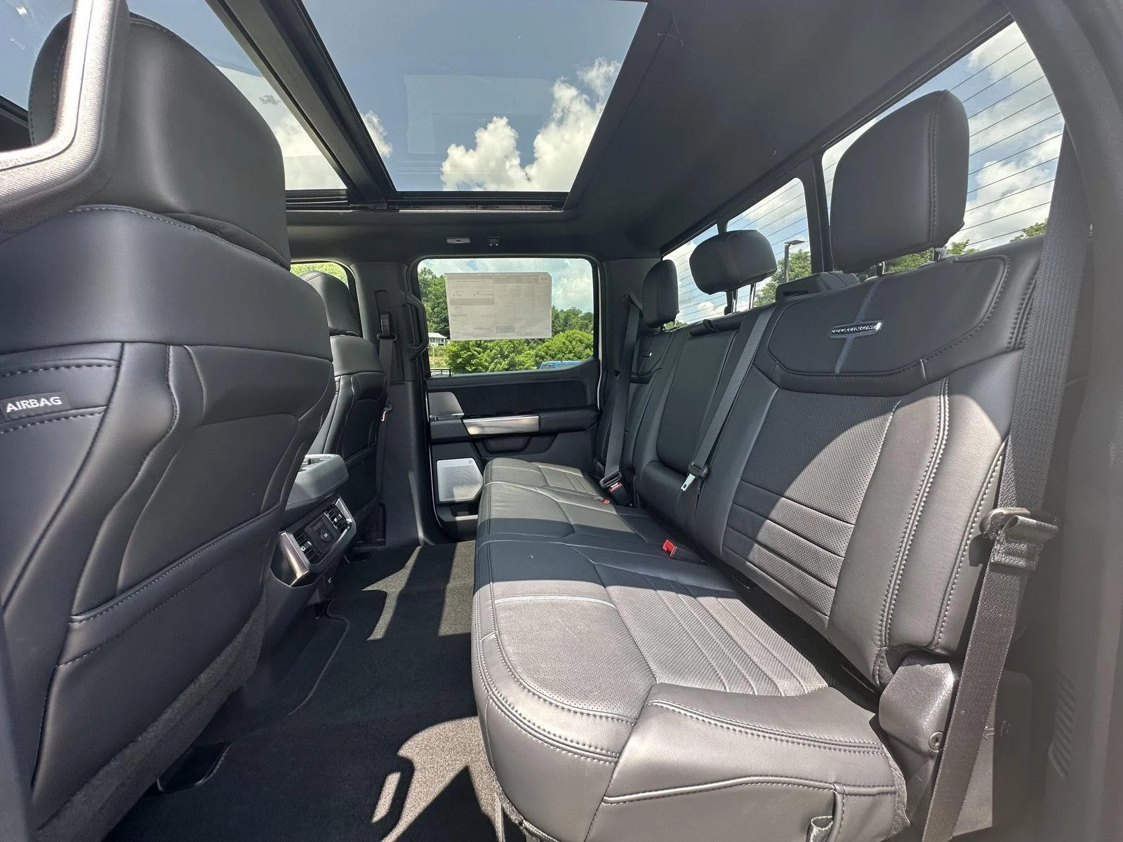 New 2026 Star White Metallic Tri-Coat Ford F-250® Platinum® image 11