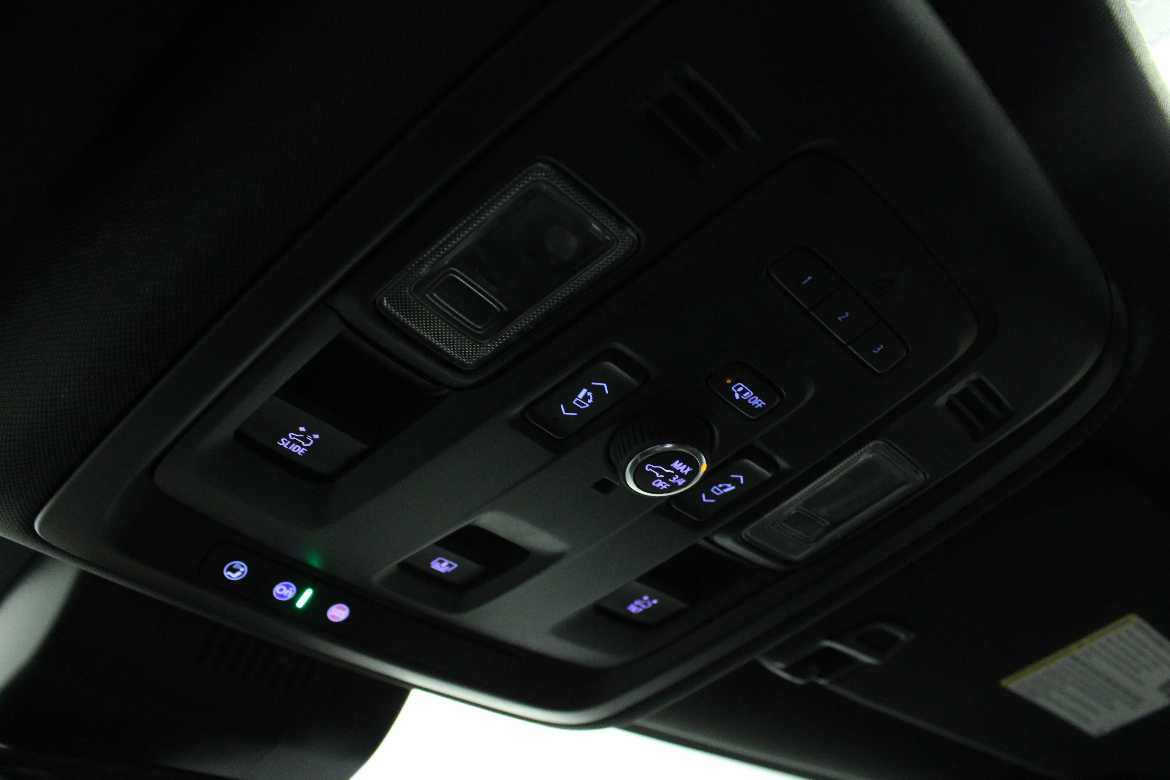 Used 2023 Onyx Black GMC AT4 image 18