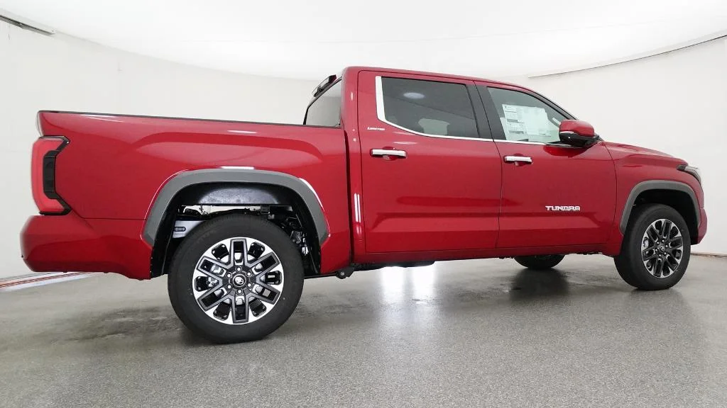2026 Toyota Tundra Limited - Photo 10