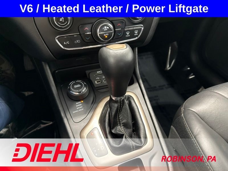 Used 2018 Blue Jeep Limited image 34
