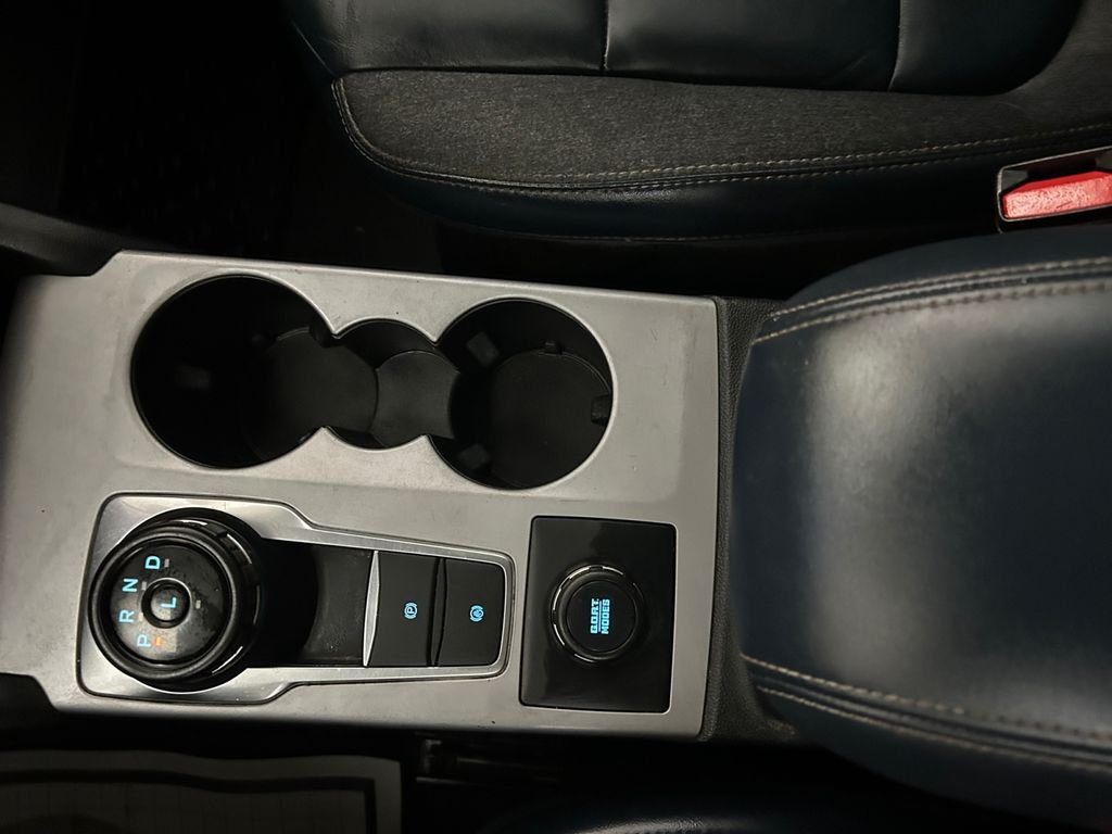 Used 2023  Ford Outer Banks image 23