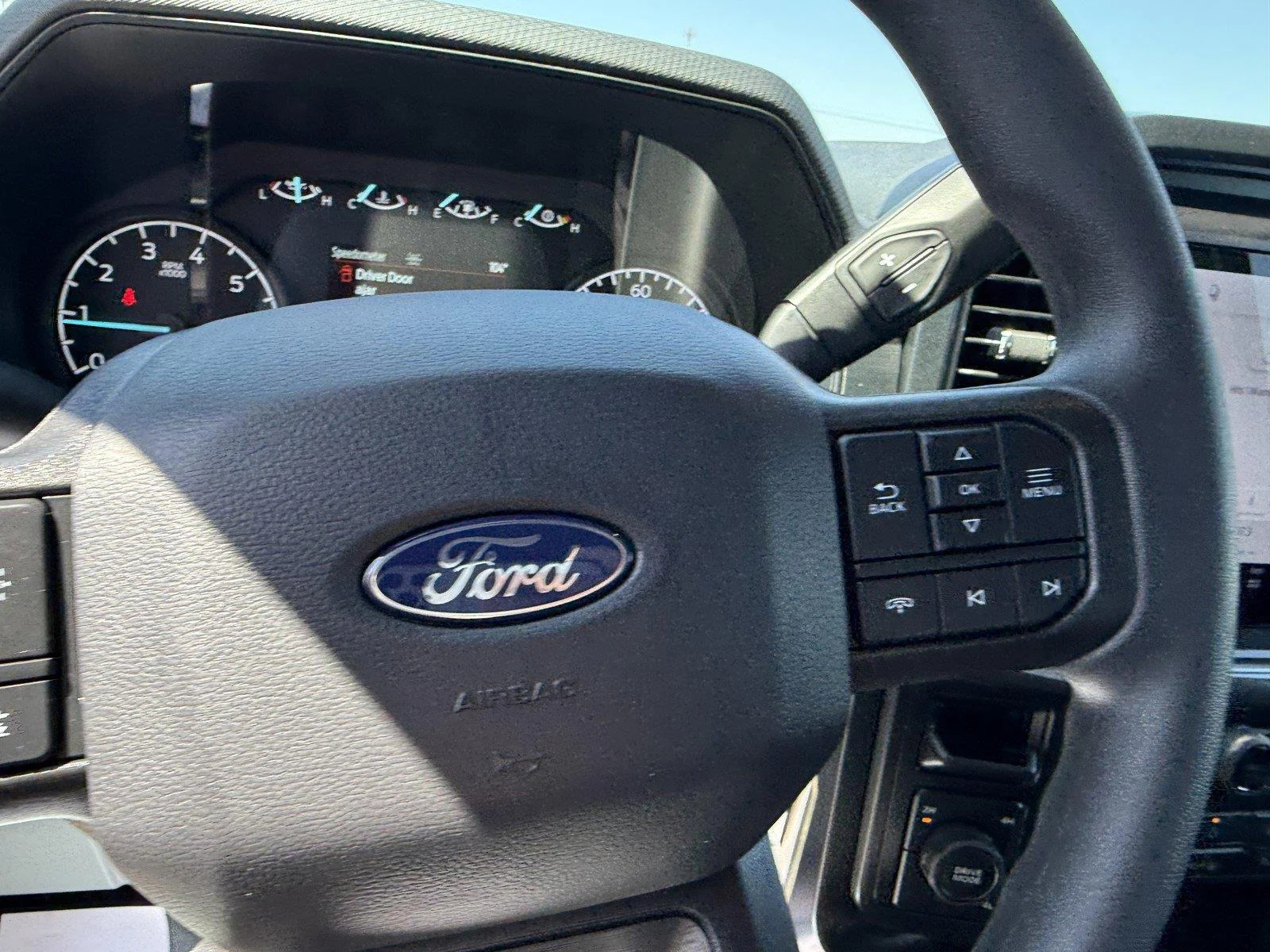 New 2026 Oxford White Ford STX image 16