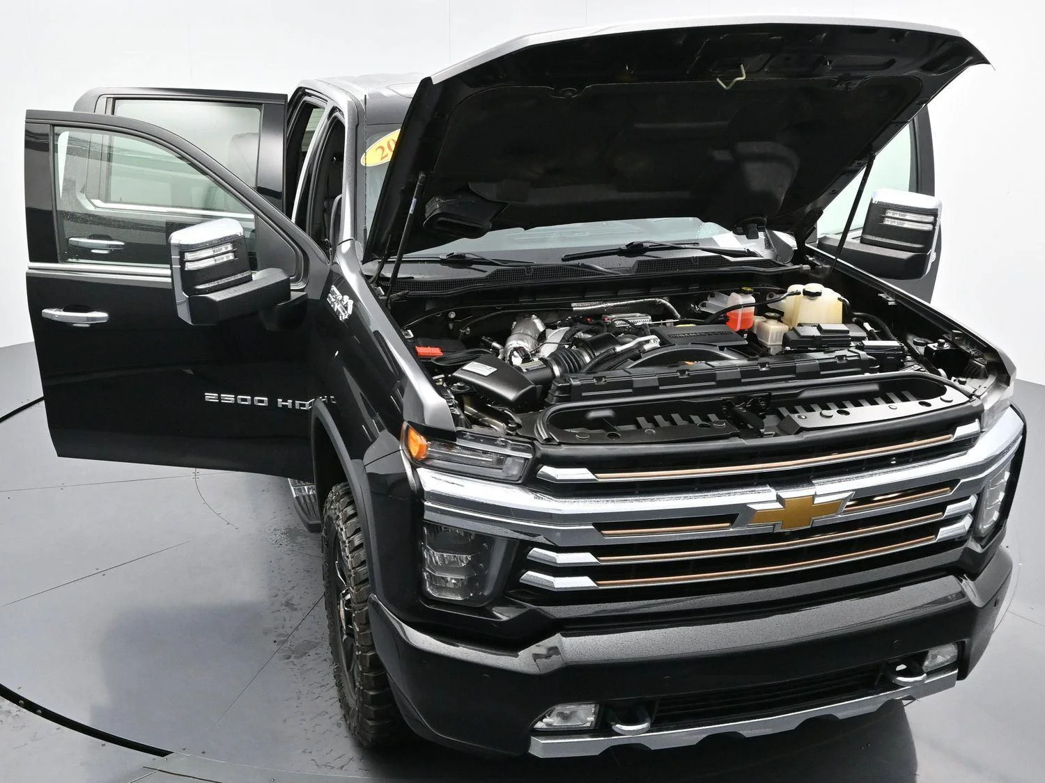 Used 2021 Black Chevrolet High Country image 41