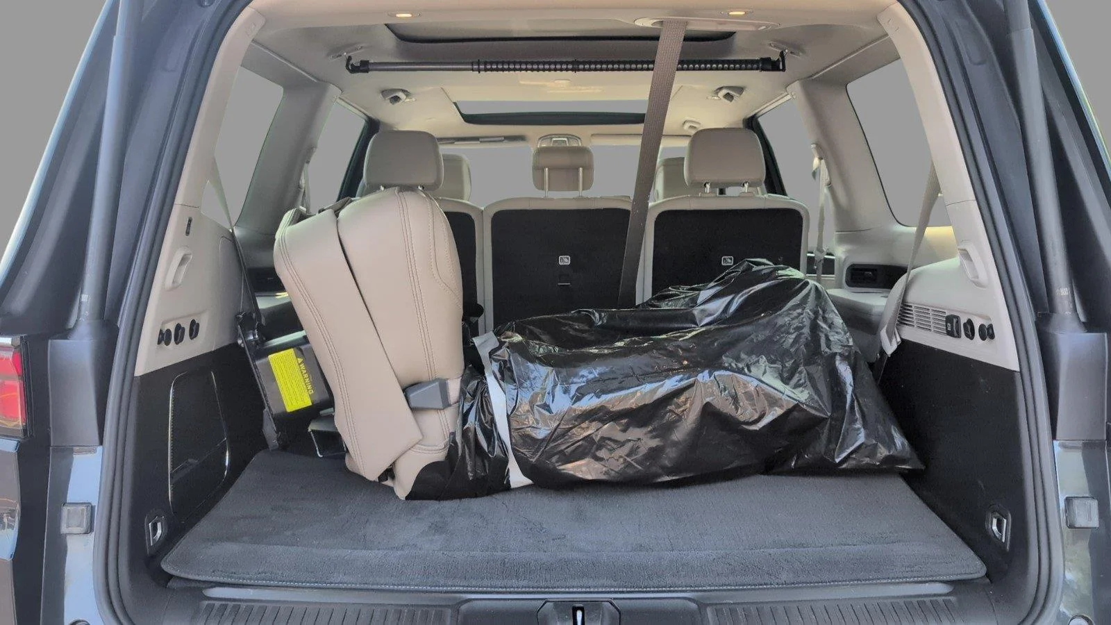 Used 2023 River Rock Jeep Base image 5