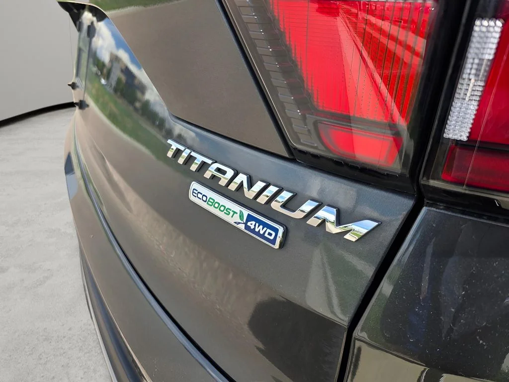 Used 2020 Nightfall Gray Metallic Chevrolet LS image 15