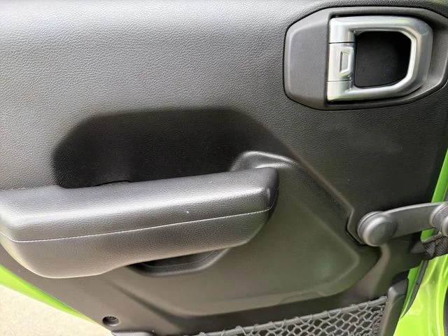 Used 2019 Green Jeep Unlimited Sport image 21