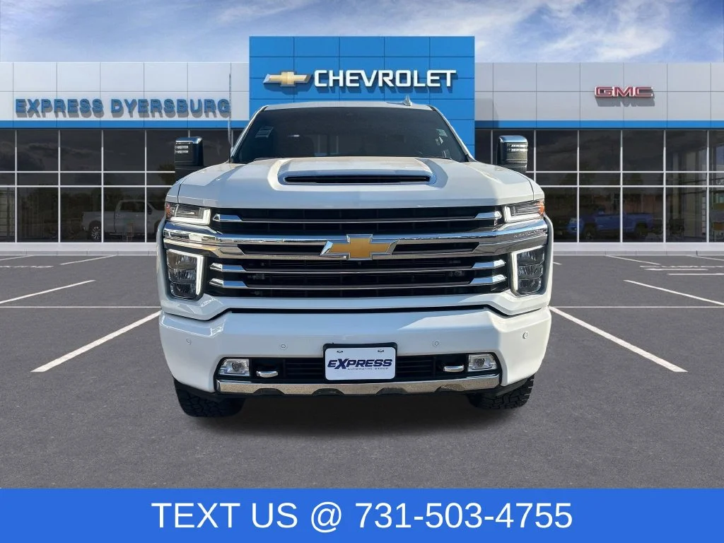 Used 2022 White Chevrolet High Country image 2