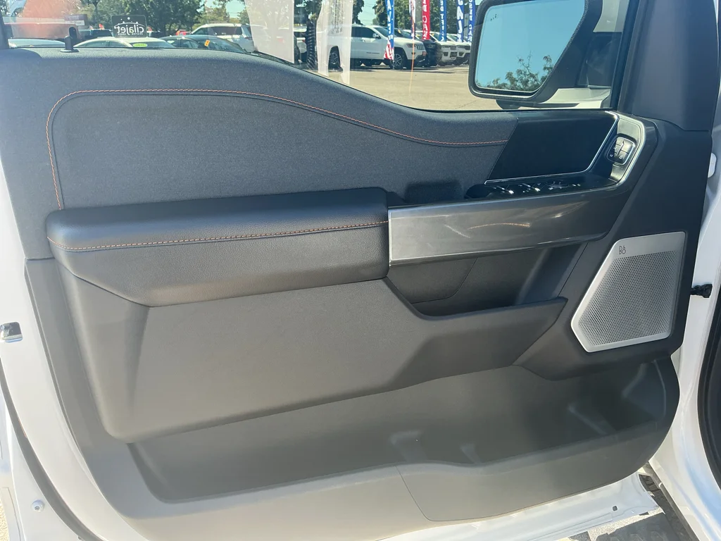 Used 2023 OXFORD WHITE Ford Tremor image 11