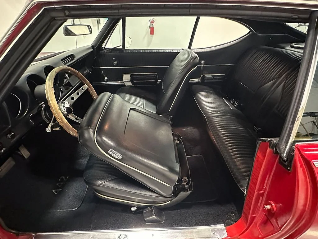 Used 1968 Red Oldsmobile  image 79