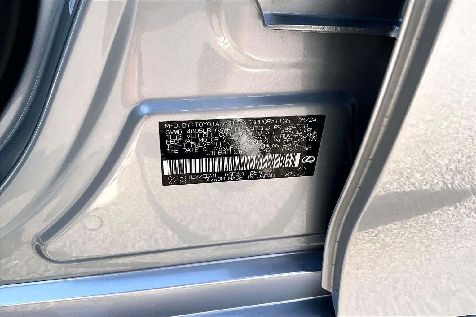 Used 2024 Iridium Lexus F SPORT Design image 34