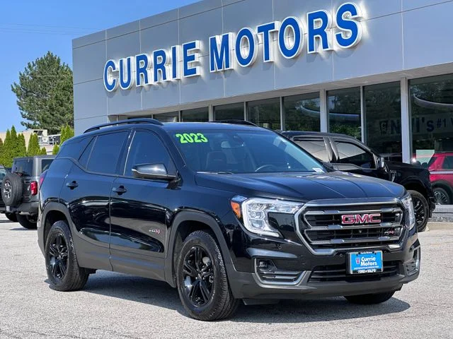 2023 GMC Terrain AT4