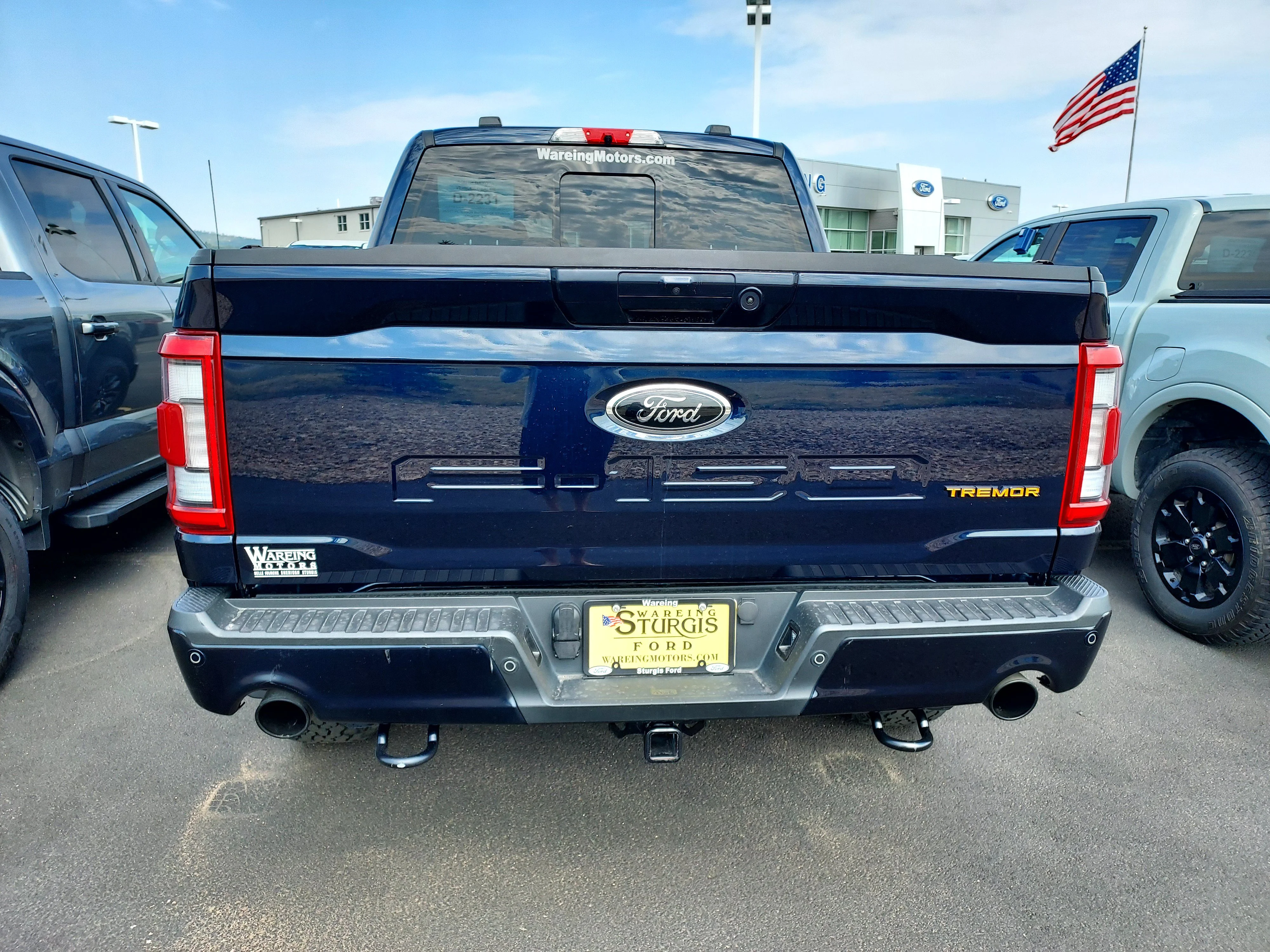 Used 2022 Antimatter Blue Metallic Ford Tremor image 6