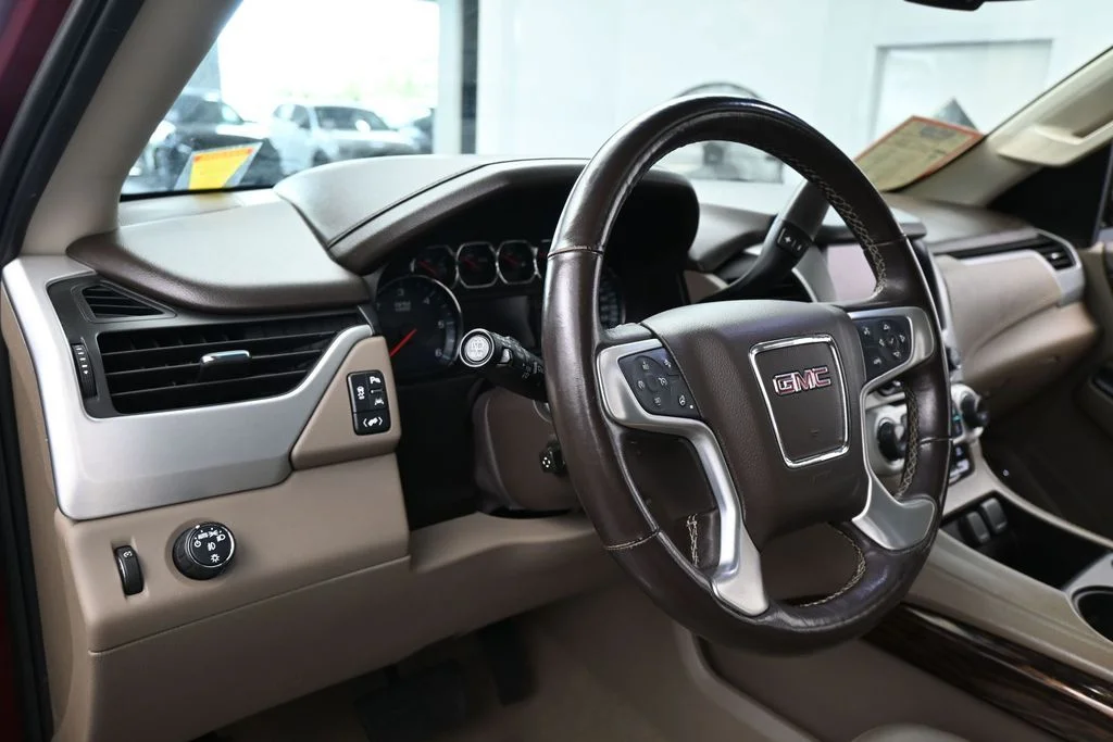 Used 2019 Crimson Red Tintcoat GMC SLT image 15