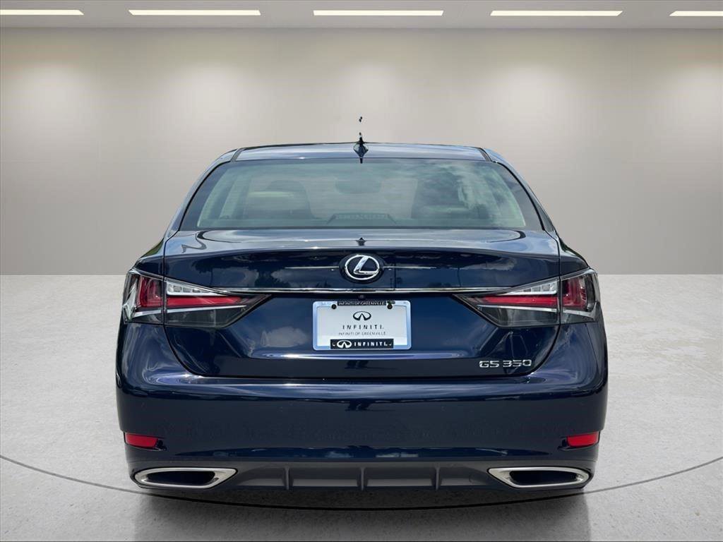 Used 2016  Lexus F Sport image 4
