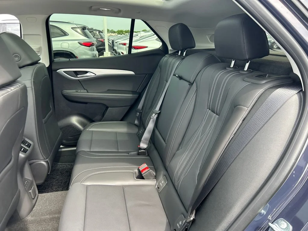 2026 Buick Envision Avenir - Photo 35