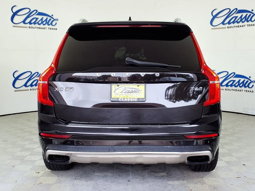 Used 2016 Black Volvo T6 Momentum image 4