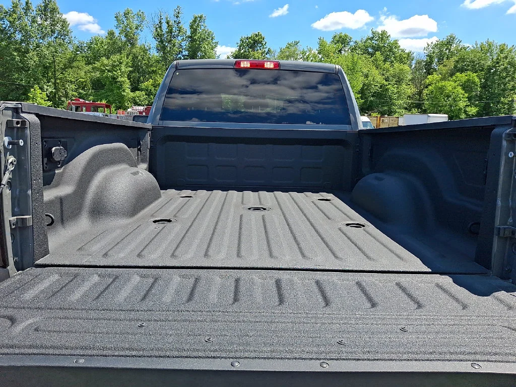 New 2026 Ceramic Gray Clear-Coat Exterior Paint RAM Big Horn image 21