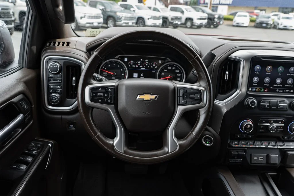 Used 2020 Cajun Red Tintcoat Chevrolet LTZ image 16
