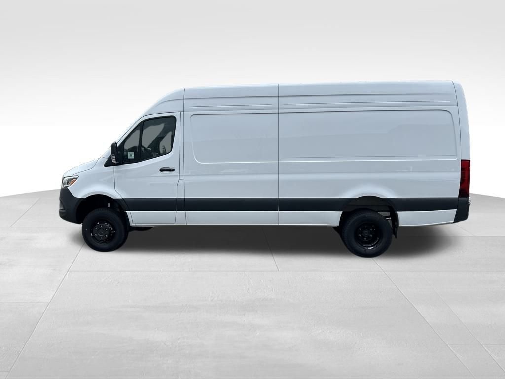 New 2026 Arctic White Mercedes-Benz Cargo 170 WB image 2