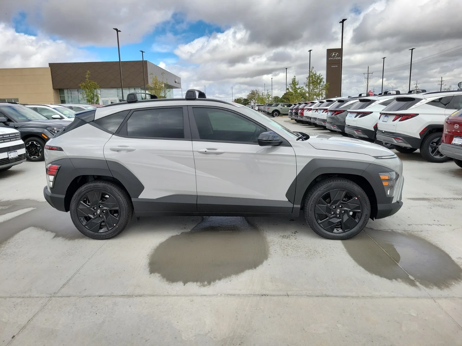 New 2027 Cyber Gray Hyundai SEL Sport 4dr Front-Wheel Drive image 5