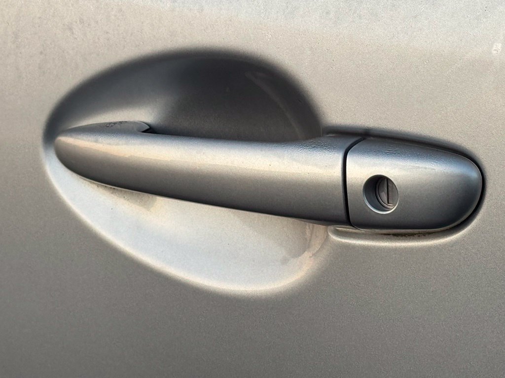 Used 2018 Silver Mazda Sport image 12