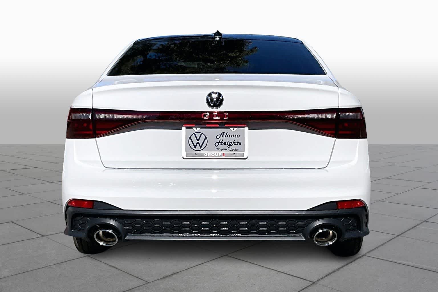 New 2026 Pure White w/Deep Black Roof Volkswagen Autobahn image 4