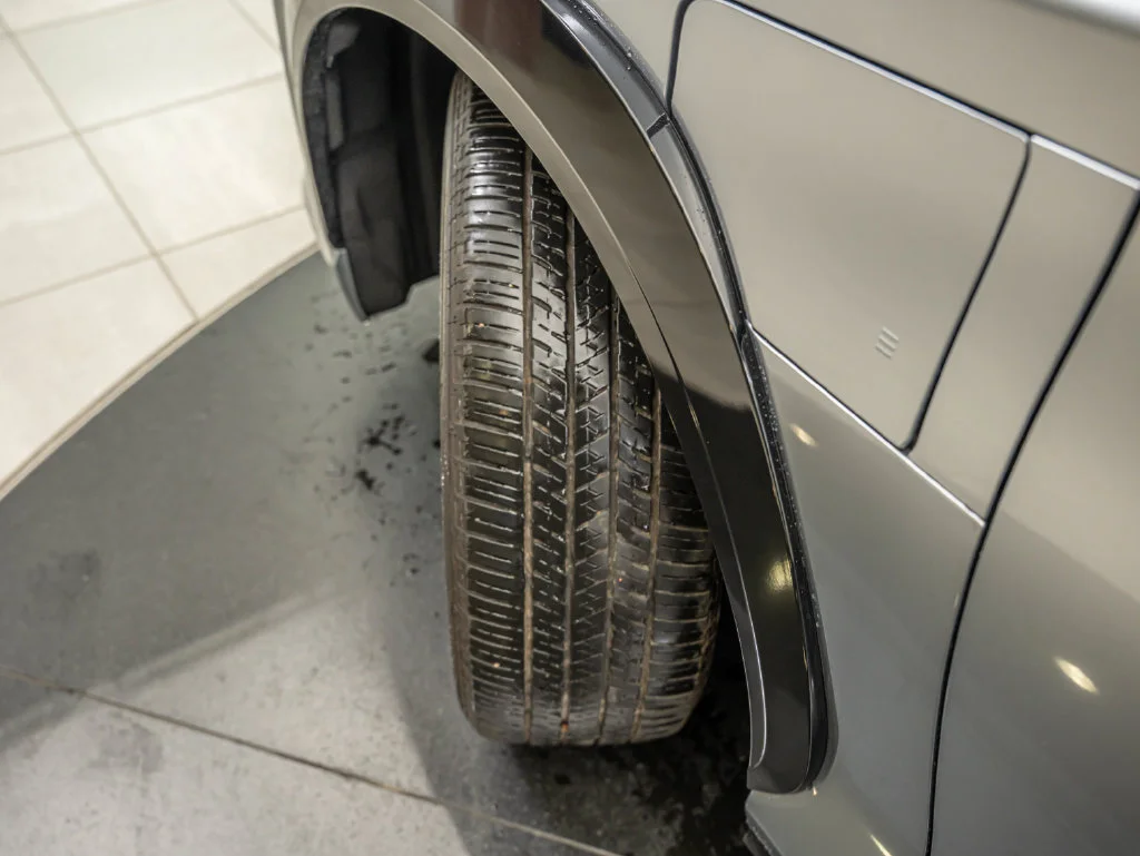 Certified Used 2024 IRIDIUM Lexus 300e Premium image 39