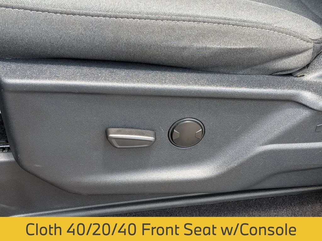 Used 2025 White Ford XLT image 18