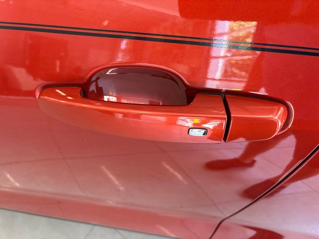 Used 2021 Red Chevrolet LT image 22